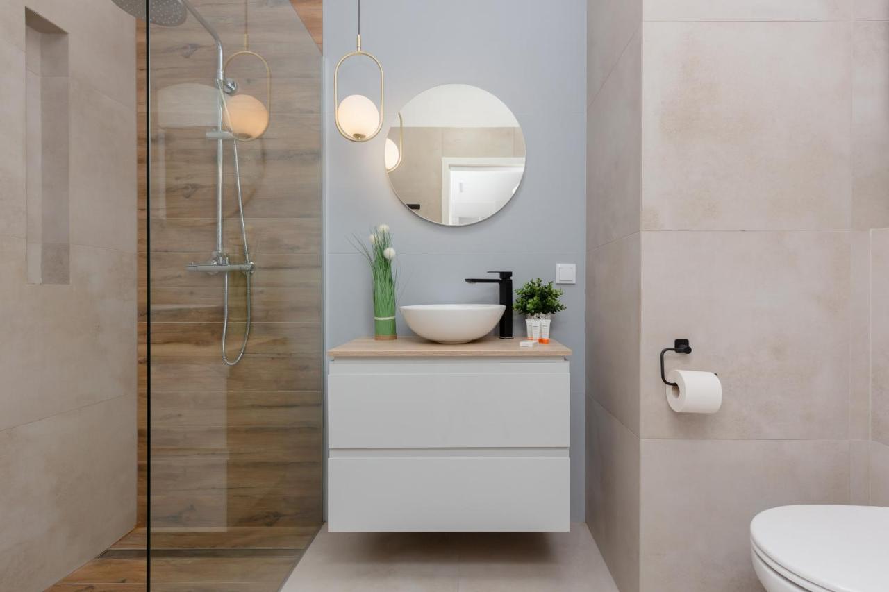Modern Apartment With Balcony Warsaw Mokotow Aignera By Noclegi Renters エクステリア 写真