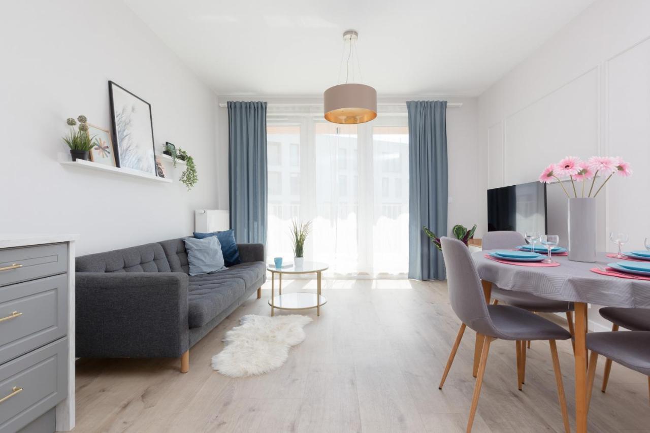 Modern Apartment With Balcony Warsaw Mokotow Aignera By Noclegi Renters エクステリア 写真